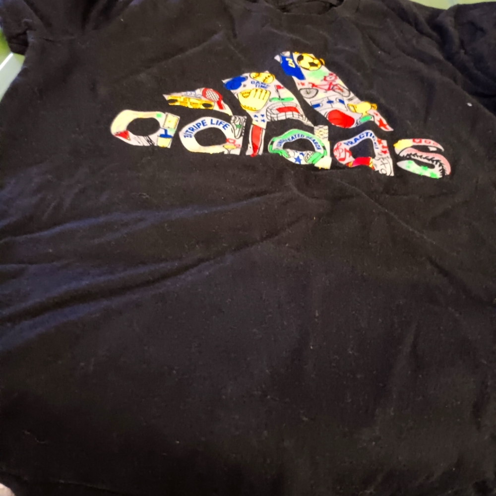 Boys adidast shirt